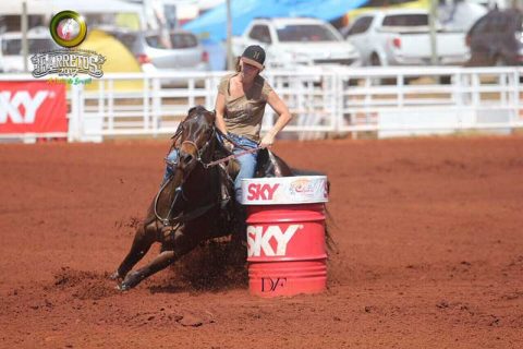 Charme e velocidade em pista
