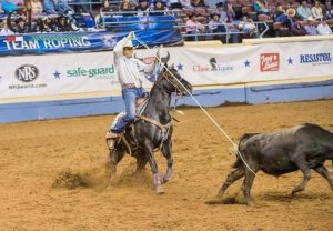 Junior Nogueira campeão em duas categorias pela USTRC