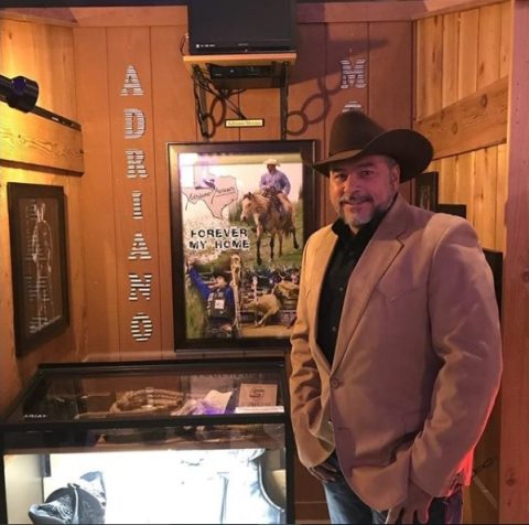 Cerimônia do Texas Cowboy Hall Of Fame teve brasileiro homenageado