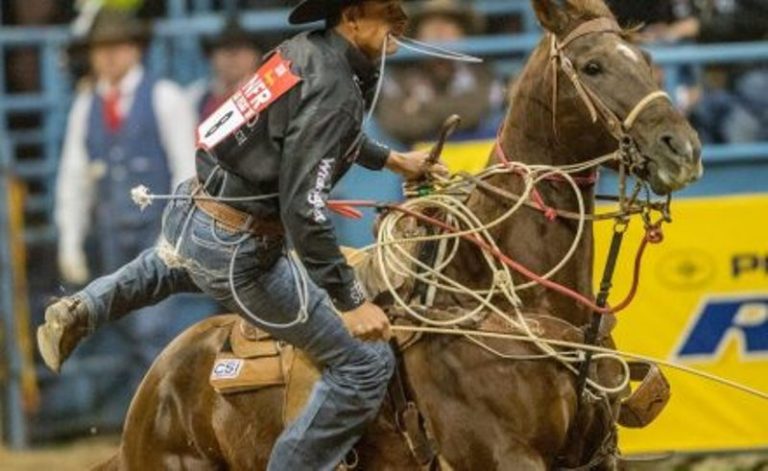 Laçador Marcos Costa volta a pontuar na NFR