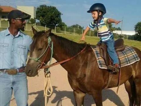Amor por cavalos fez com que Apolônio elevasse sua paixão a outro nível