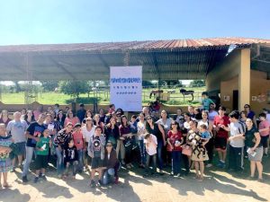 Empresa utiliza o cavalo para reabilitação de crianças com deficiência