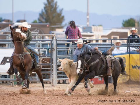 Logandale abriu nova turnê Wrangler ProRodeo