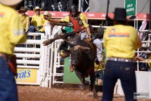 Competidores internacionais no Rodeio Junior de Barretos