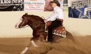 Gabe Hutchins chega à vitória em prova de Rédeas no Idaho Horse Park