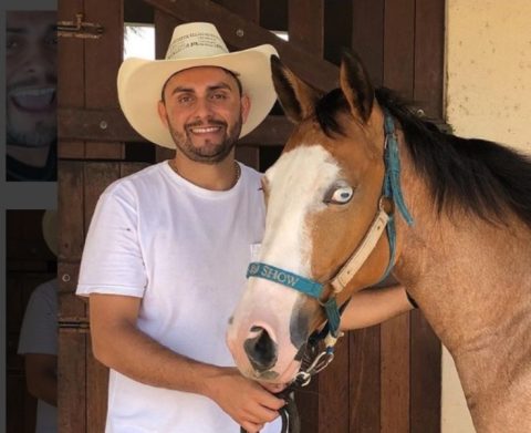 Mano Walter fala de suas duas paixões: cavalo e música