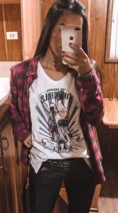 E a combinação de T-Shirt com Camisa Xadrez?