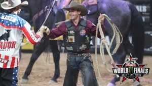 No Round 3 da PBR World Finals, Eguche vence e Kaique não pontua