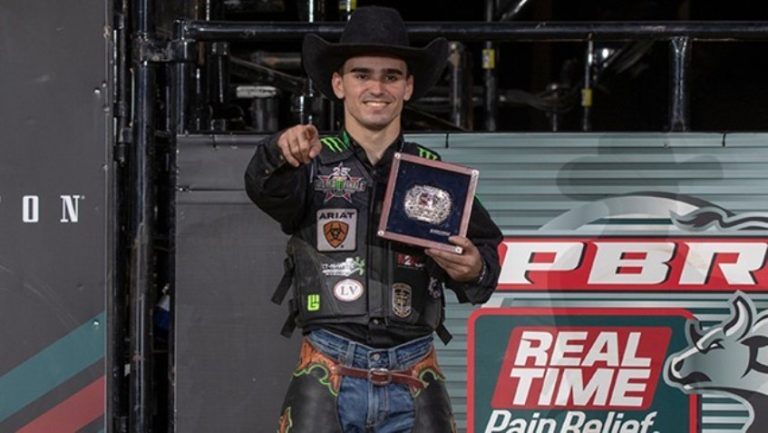 José Vitor Leme foi campeão de etapa da PBR na Velocity Tour