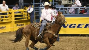 Cinco campeões mundiais de Laço voltam à NFR em busca de glória