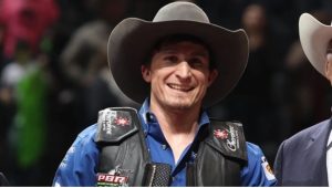 Ryan Dirteater vence novamente etapa da PBR em seu estado natal