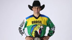 Kaique Pacheco está de volta! Atual campeão da PBR retomou etapas