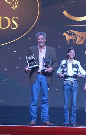 Qual potro do 'Big Projeto' do Rancho Promissão está se destacando nas pistas de Working Cow Horse? 3 Cavalo Vaca Trabalhando