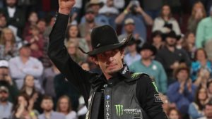 O bicampeão mundial pela PBR, JB Mauney venceu de forma inacreditável