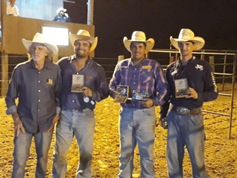 1ª Prova de Team Penning Haras 3 Amigos teve mais de mil inscritos