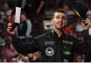 Claudio Montanha Jr vence pela primeira vez na temporada 2019 da PBR