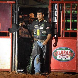 Alex Cerqueira mudou seu estilo para alcançar resultados no rodeio