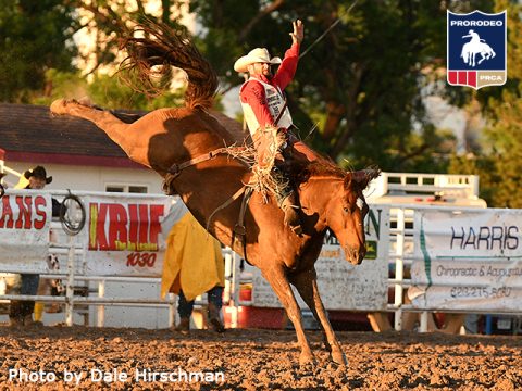 Mason Clements ficou com o título pela PRCA do Beef Empire Days