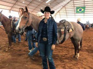 Graziela Araújo nasceu perto dos cavalos e se apaixonou pela Apartação