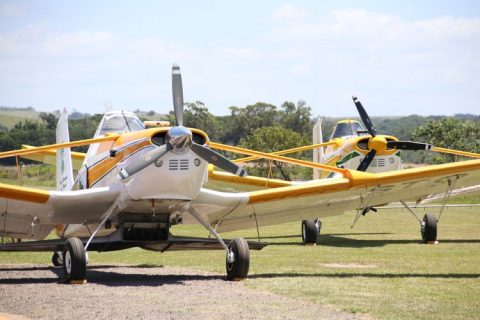 Congresso da Aviação Agrícola reúne tecnologia e debates em Sertãozinho