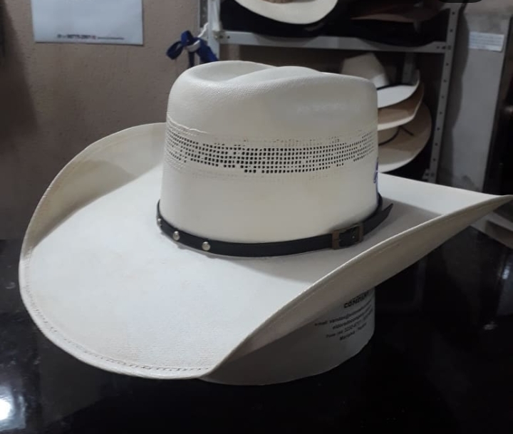 chapéu WM Custom Hats
