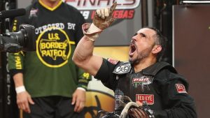 Rubens Barbosa faz história na PBR World Finals ao marcar 95,75