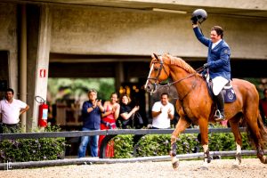 Zé Roberto Reynoso é tetra de campeonato brasileiro de Salto