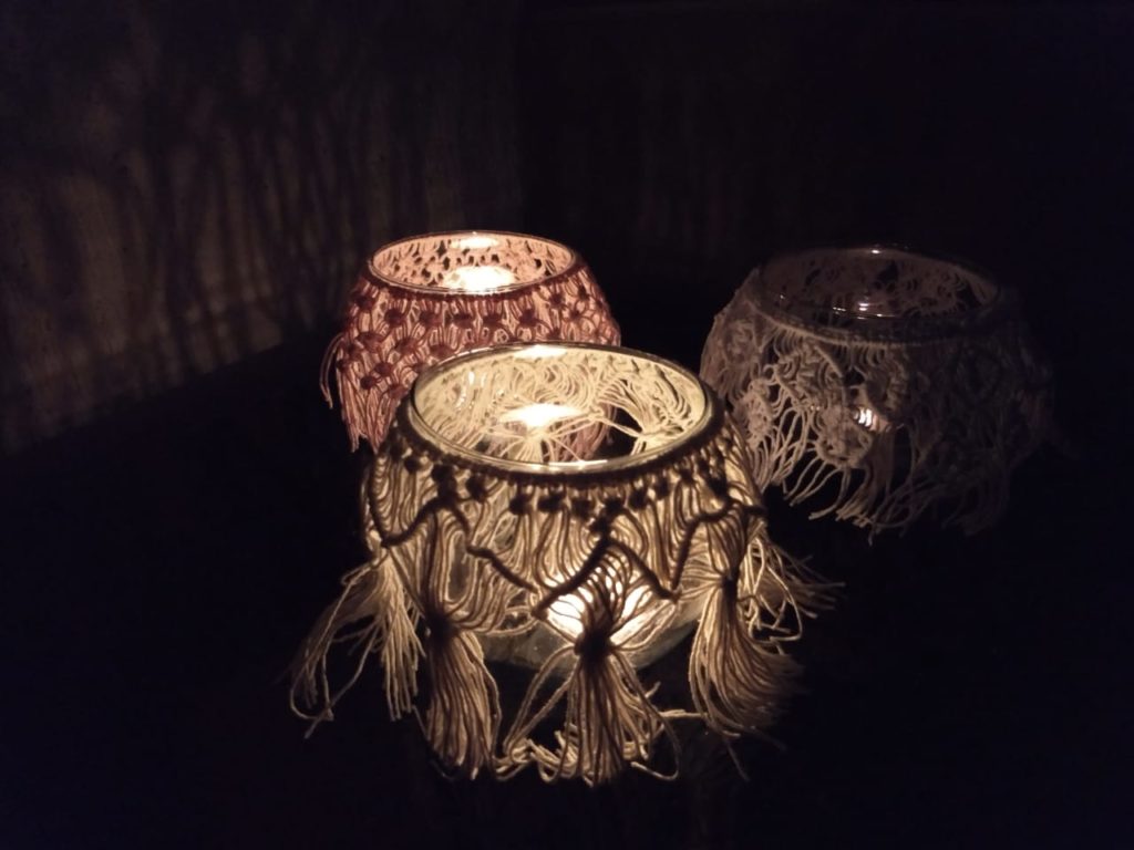 Luminárias em Macramê: um ar romântico para qualquer ambiente