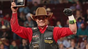 Ramon de Lima dá volta por cima ao vencer PBR Little Rock