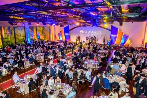 Festa de ‘gala’ do QM reúne 500 pessoas em São Paulo