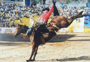 Virgílio Gonçalves é ainda um mito das arenas no rodeio em Cutiano