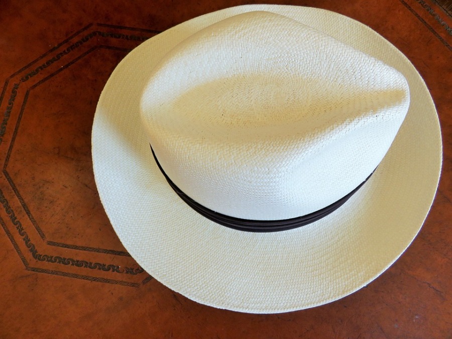 A origem do chapéu Panamá Os chapéus são produzidos há mais de mil anos pelos Incas e feitos artesanalmente