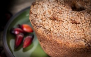 Aprenda a receita de um delicioso bolo de pinhão