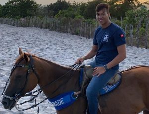 Jogador do Santos, Kaio Jorge fala sobre a paixão pelos cavalos