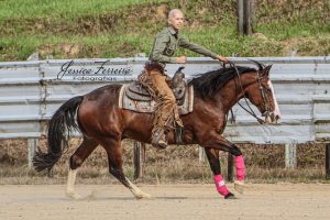 Outubro Rosa: conheça a história de Emanuelle Rieper Mateo