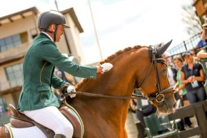 Cavaleiro brasileiro Rodolpho Riskalla é candidato a atleta da década