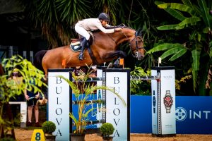 Andrea Muniz fatura GP Internacional de Salto em São Paulo