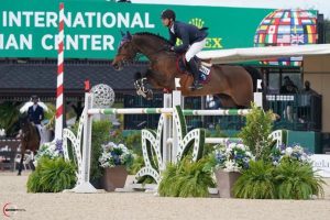 Eduardo Menezes é vice em prova 5* no Winter Equestrian Festival