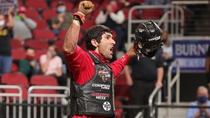 Silvano Alves torna-se o quarto a ter mais ‘paradas’ na história da PBR