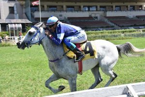 Mentor Rach bate recorde e vence páreo válido pelo Prêmio President Cup Séries