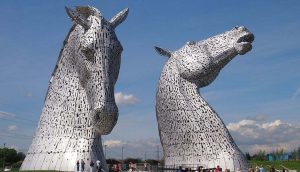 Você já ouviu falar das esculturas The Kelpies localizadas na Escócia?