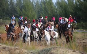 Cavalgada em Laguna celebra o bicentenário de Anita Garibaldi