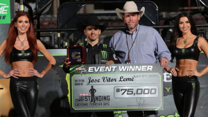 José Vitor Leme mantém a liderança da PBR após vitória em Cheyenne