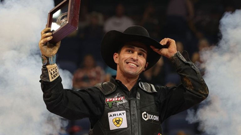 Montanha Jr volta a vencer etapa regular da PBR após dois anos sem vitórias