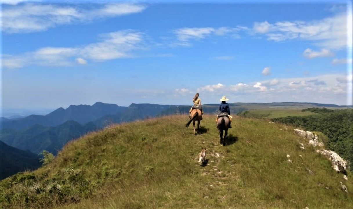 Cavalgada nos Campos de Cima da Serra