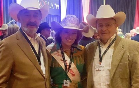 Fazenda Campanário recebe prêmio da AQHA