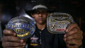 Cássio Dias Barbosa conquista do Iron Cowboy da PBR Brazil