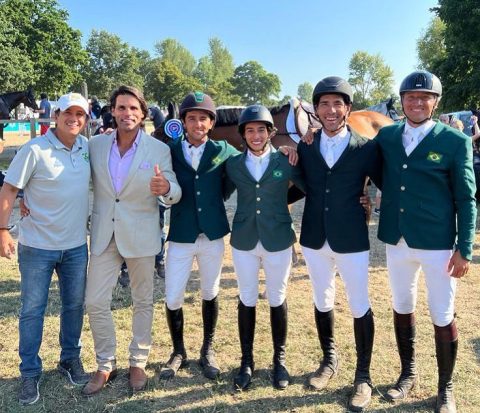 Brasil é bronze no Salto em competição na Inglaterra