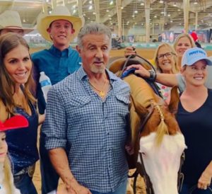 Sylvestre Stallone marca presença no National Reining Horse Association Derby