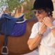 Álvaro Garnero faz passeio com cavalo Árabe no deserto de Ras al Khaimah